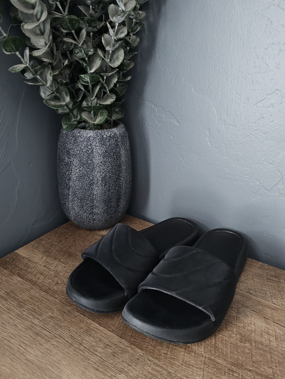 Lululemon Slides